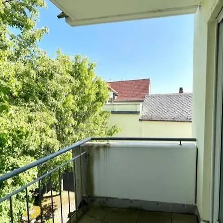 Cozy-Livings / Parkplatz, Top-Lage, Balkon, Kueche Neu-Anspach Esterno foto