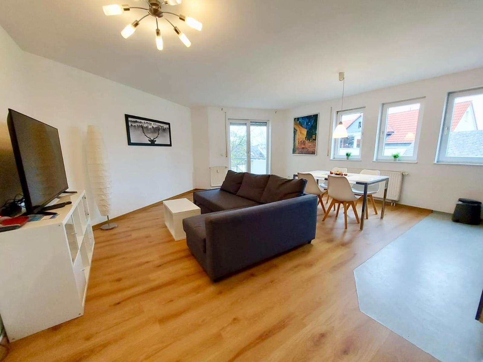 Cozy-livings / Parkplatz, Top-lage, Balkon, Kueche